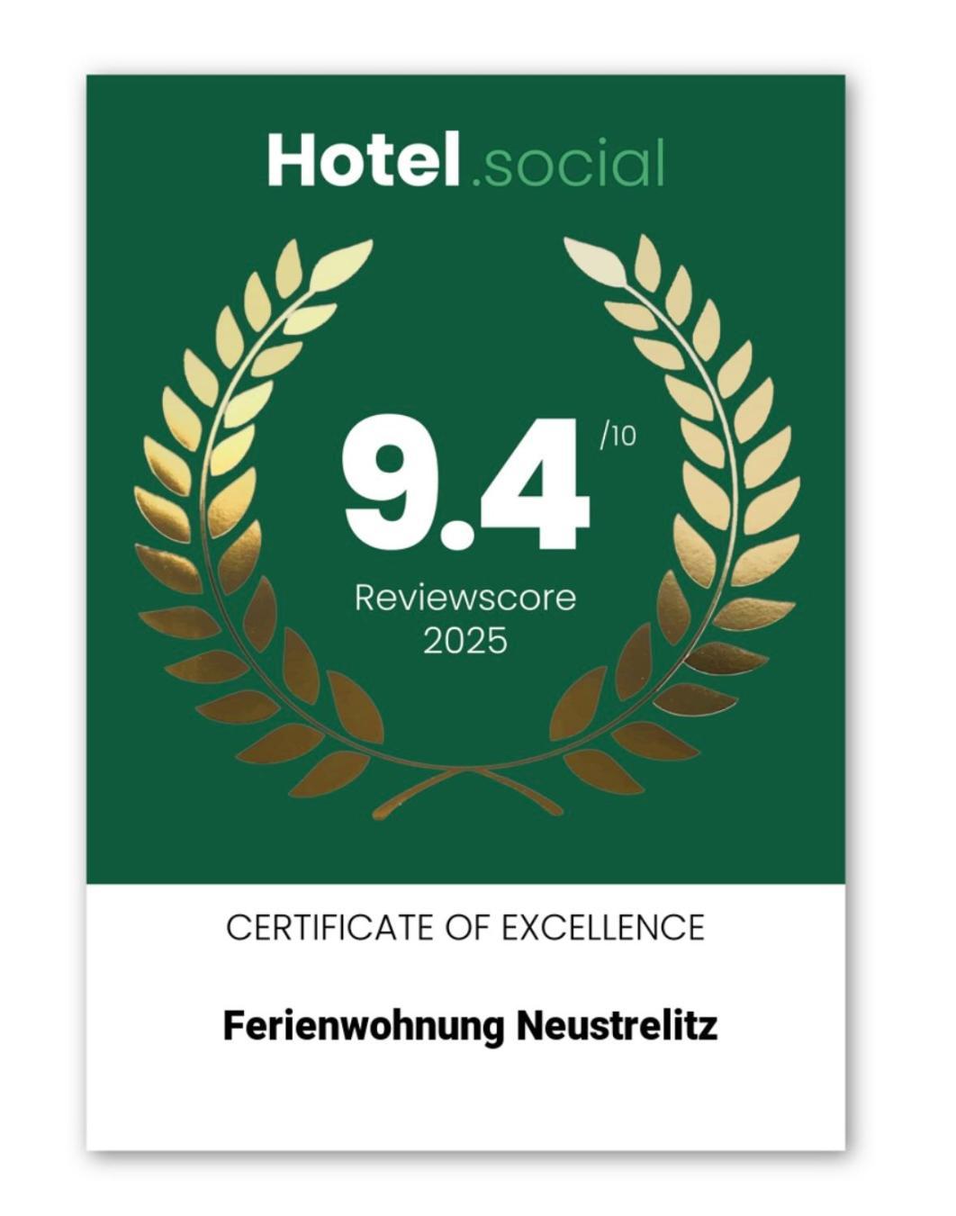 Ferienwohnung Neustrelitz Bagian luar foto