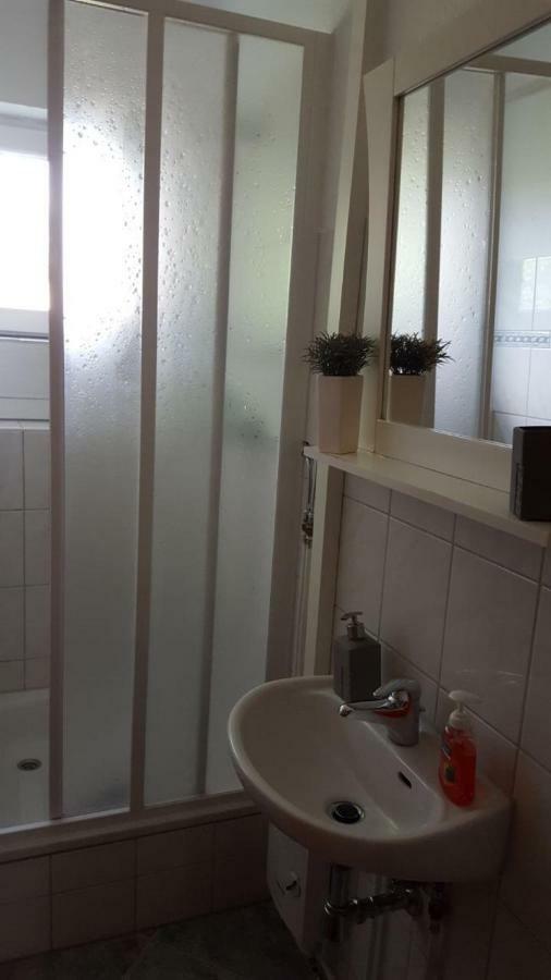 Ferienwohnung Neustrelitz Bagian luar foto