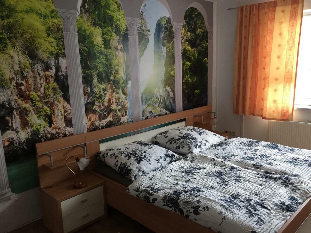 Ferienwohnung Neustrelitz Bagian luar foto
