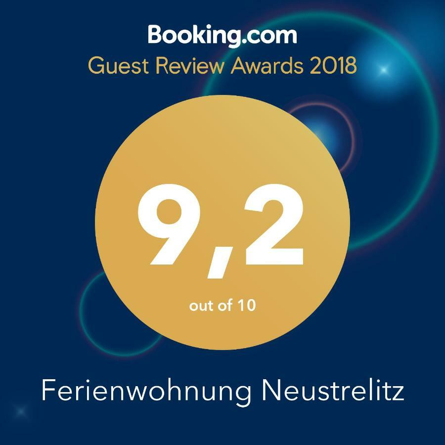 Ferienwohnung Neustrelitz Bagian luar foto